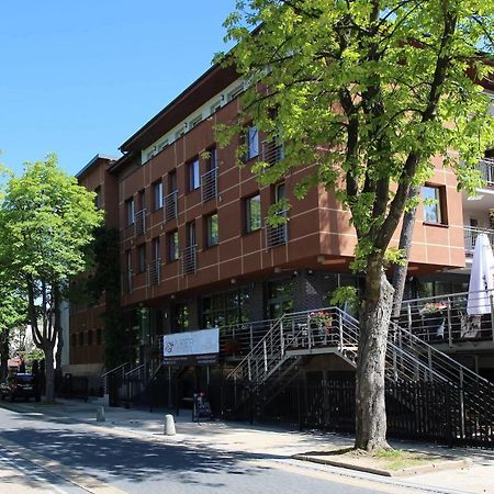 Planeta Hotel Миелно Екстериор снимка