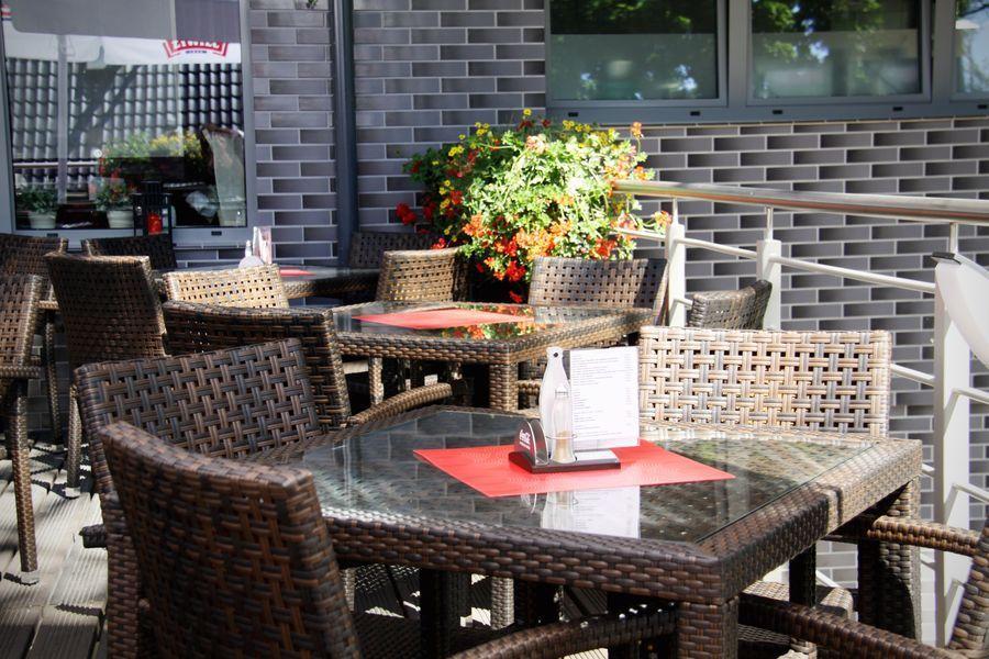 Planeta Hotel Миелно Екстериор снимка