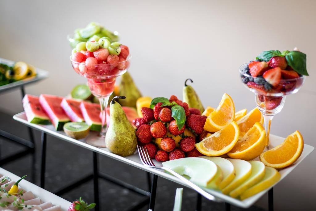 Planeta Hotel Миелно Екстериор снимка